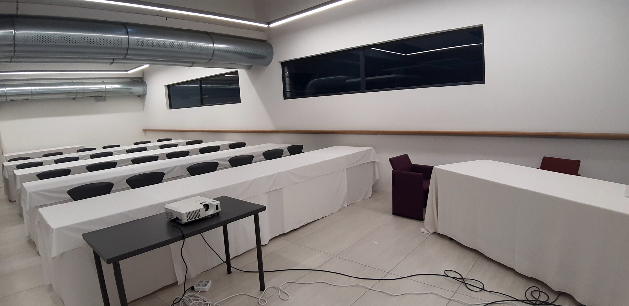 Sala Cassiopea tavoli unici